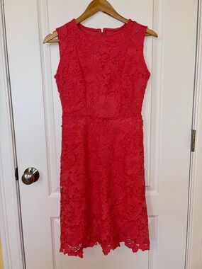🍀Coral Lace Dress SZ S🍀